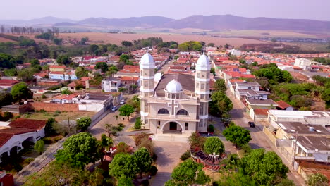 La-Iglesia-Principal-De-São-Joao-Batista-Do-Gloria-En-Minas-Gerais,-Brasil