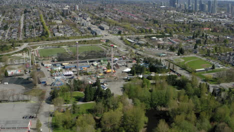 Luftdrohnenansicht,-Die-In-Richtung-Des-Vergnügungsparks-Playland-In-Vancouver-Fliegt