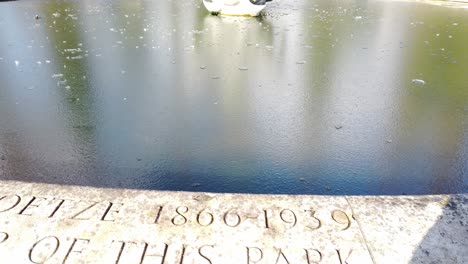 La-Fuente-Del-Tritón-Revela-El-Día-Soleado-De-Invierno-De-Regents-Park-Londres