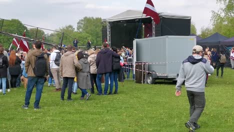 Latvians-Support-Removal-of-Soviet-Symbol-in-Riga,-Soviet-Victory-Moument