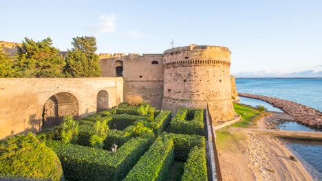 Schloss-Aragones-Auf-Der-Insel-D&#39;Ischia,-Italien