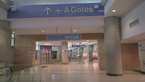 Inside-lobby-of-Tucson-International-Airport,-Arizona,-USA