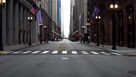 Vista-De-La-Calle-Del-Distrito-Financiero-En-El-Centro-De-La-Ciudad-De-Chicago