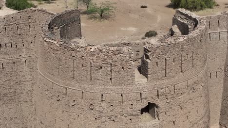 Vista-Aérea-Del-Bastión-Del-Fuerte-Derawar