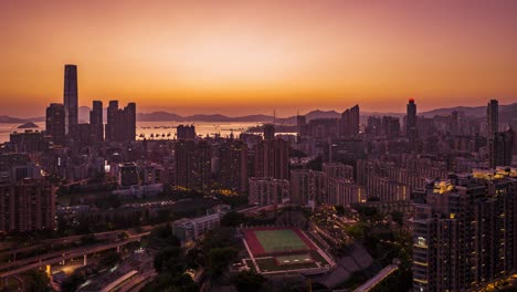 Hiperlapso-En-La-Ciudad-De-Hong-Kong-Al-Anochecer-Por-Dji-Mavic3