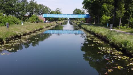 Two-water-bikes-racing-each-other