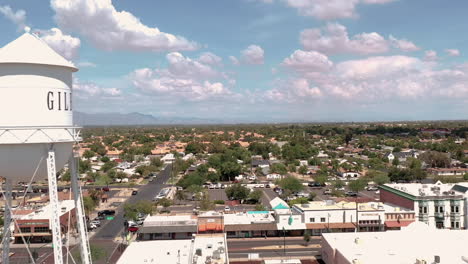 Gilbert-Arizona-Wasserturm,-Drohnen-Dolly-Zoom