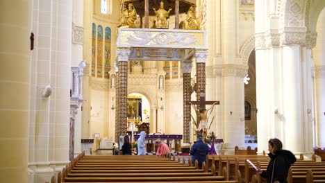 Innenraum-Der-Basilika-Des-Nationalheiligtums-Der-Heiligen-Jungfrau-Von-Ta&#39;-Pinu,-Ca.-März-2019