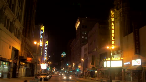 Yellow-neon-"Los-Angeles"-sign-by-night