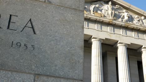 Shrine-of-Remembrance,-melbourne-
Anzac-day,-anzac-parade