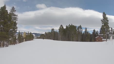 Snowboarden-Im-Breckenrdige-Colorado-Bei-Erstaunlich-Frischem-Schnee