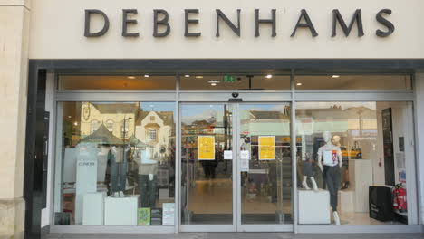 Otra-Pérdida-Para-Las-Calles-Principales-Del-Reino-Unido-Cuando-Debenhams-Anuncia-Cierres-Para-El-Próximo-Año.