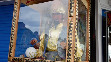 old-fashioned-amusement-park-carnival-arcade-paranormal-psychic-tarot-fortune-teller-magician-slow-right-dolly