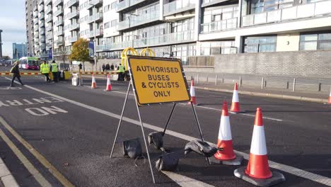 A-sign-stopping-traffic-from-entering-Cop26-in-Glasgow