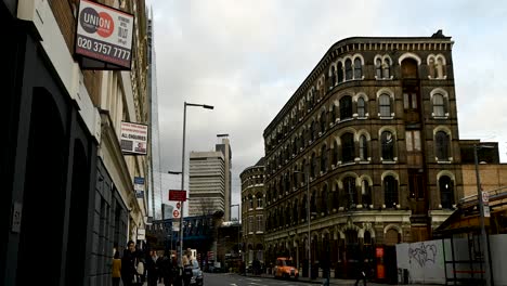 Feuerwehrauto-In-Southwark,-London-Bridge,-London,-Vereinigtes-Königreich