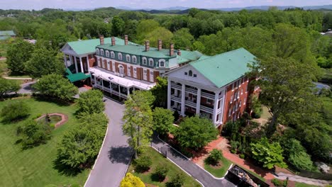 aerial-orbit-of-the-martha-washington-inn-in-abingdon-virginia