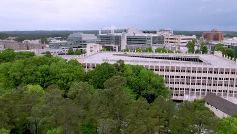 Vorstoß-Ins-Duke-Hospital-In-Durham,-North-Carolina,-North-Carolina