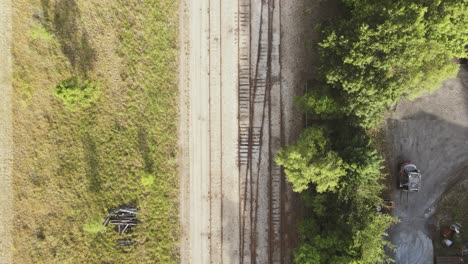 Tracking-forward-in-Bird's-eye-formation