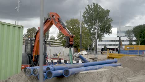 Una-Excavadora-En-Un-Sitio-De-Construcción-En-Amsterdam