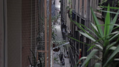 Vista-Desde-El-Balcón-Del-Apartamento-En-Barcelona,-España