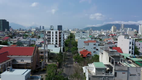 Danang-Vietnam-Visto-Desde-Una-Vista-Aérea-Que-Muestra-El-Horizonte-Urbano-De-La-Ciudad-Construida-Por-Densley