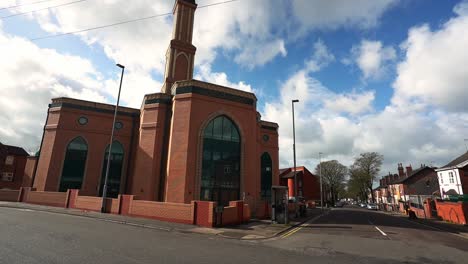 Aerial-view-of-Gilani-Noor-Mosque-in-Longton,-Stoke-on-Trent,-Staffordshire,-the-new-Mosque-being-built-for-the-growing-muslim-community