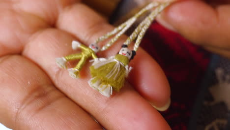 Zapotec-Women-weaving-craft-in-Oaxaca