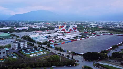 Vista-Aérea-Amanecer-Pueblo-Desarrollo-Urbano-Huilanwan-Hualian-Taiwán-Foto-Aérea-Taiwán-Hualien-Huilan-Bay-New-Paradise??