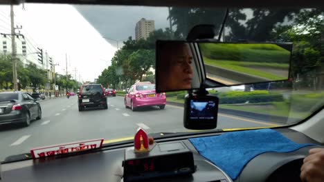 Taxifahren-In-Bangkok-Während-Der-Hauptverkehrszeit-Kann-Eine-Schreckliche-Erfahrung-Sein