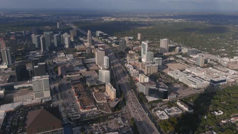 Vista-De-Drones-Del-área-Del-Centro-Comercial-Galleria-En-Houston,-Texas