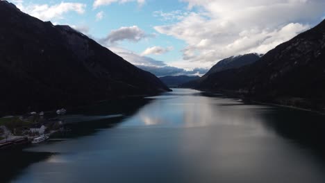 Sunset-by-the-lake-in-Alps