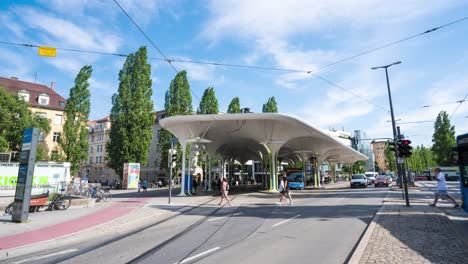 Time-lapse-at-the-Munich-Freedom-station