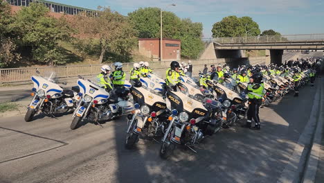 Toronto-Canadian-police-motorbikes-gathered-on-street-to-honor-Andrew-Hong