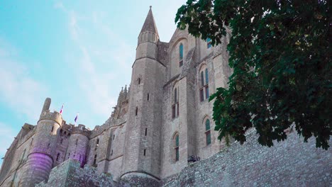 Dies-Ist-Ein-Blick-Auf-Das-Kloster-Von-Der-Treppe-Unten