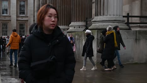 It's-hard-not-to-take-pictures-when-coming-into-the-British-Museum,-London,-United-Kingdom