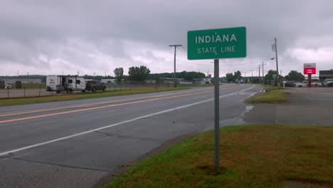 Indiana-state-line-sign-with-stable-video
