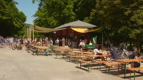 Open-air-bar-restaurant-in-Bois-de-la-Cambre-Brussels,-Belgium