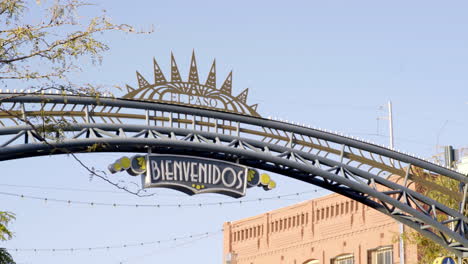 Cartel-De-Bienvenida-De-El-Paso-En-El-Centro-Histórico-De-La-Ciudad