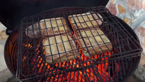 Toasted-sandwiches-cooking-over-fire