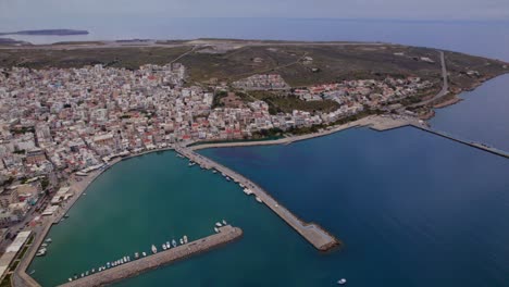 Sitia-Es-Una-Ciudad-Portuaria-Y-En-Lasithi,-Creta,-Grecia