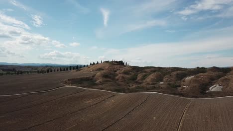Erstaunliche-Felder-Der-Toskana,-Italien