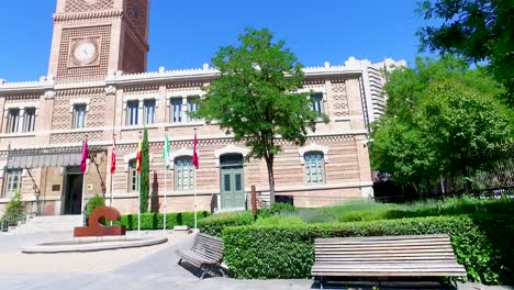 Casa-Arabe-of-Madrid,-Cultural-center-Mudéjar-style-building,-with-exhibits-on-the-Arab-and-Muslim-world