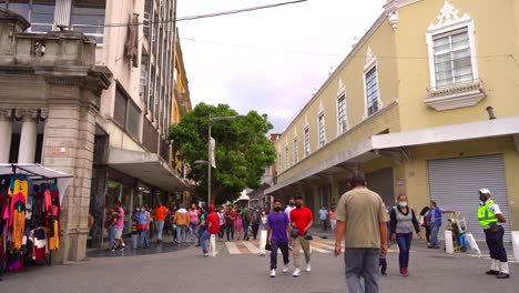 Straße-Im-Stadtzentrum-Von-Guatemala