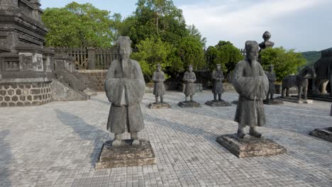 Khai-Dinh-the-last-emperor-of-Vietnam-and-the-guard-statues-at-his-tomb
