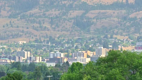 City-Shrouded-in-Smoke:-The-Impact-of-Ross-Moore-Lake-Wildfire-on-Kamloops