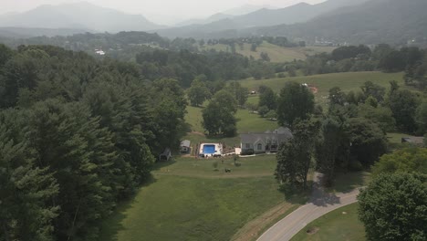 Riding-mower-cuts-lawn:-Upscale-smoky-mountain-home-with-swimming-pool