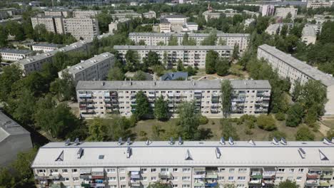 Khrushchevka-prefab-apartment-blocks-in-Kimija,-Daugavpils,-Latvia