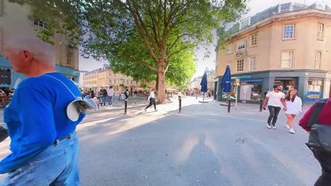 Bath,-Großbritannien-–-Tauchen-Sie-Ein-In-Die-Romantik-Der-Architektur-Von-Bath