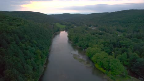 Higher-view-Drone-aerial-of-the-Susquehanna-river-in-Pennsylvania