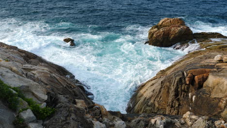 Wild-Ocean-Waves-Break-on-Rocky-Coastline-STATIC